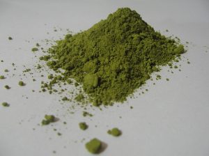 dye-hair-with-henna-and-indigo-hair-loss-dubai